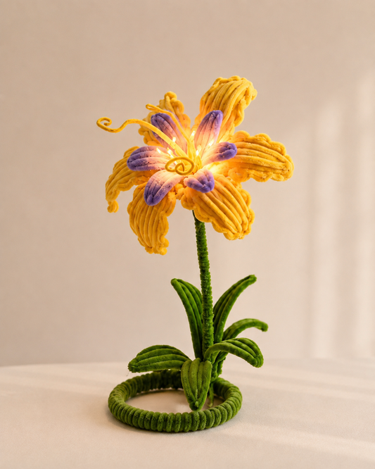 Pipe Cleaner Flower Lamps