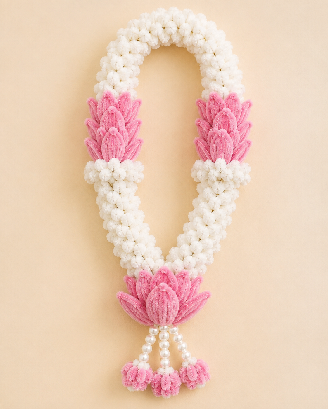 Mogra with Lotus Haar/Garland