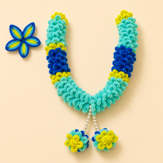 Pipe Cleaner Floral Garland (Blue)