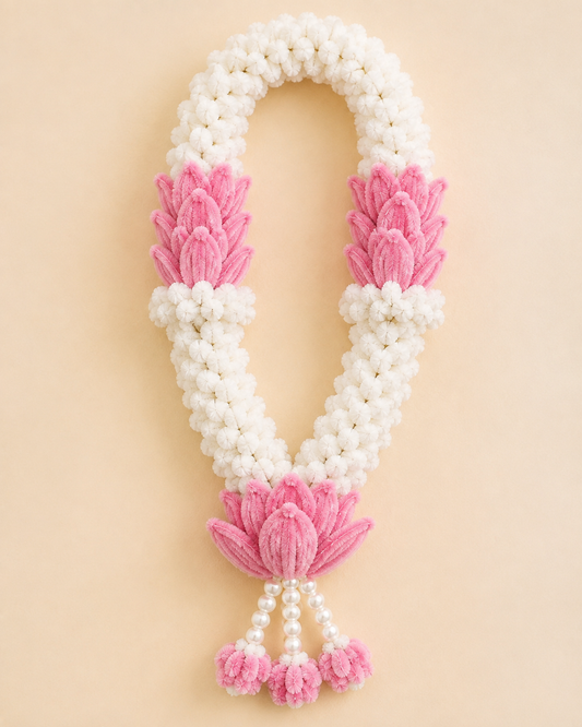 Mogra with Lotus Haar/Garland